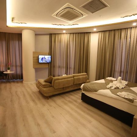 Ema Oeztuerk Thermal Hotel Αφιόν Εξωτερικό φωτογραφία