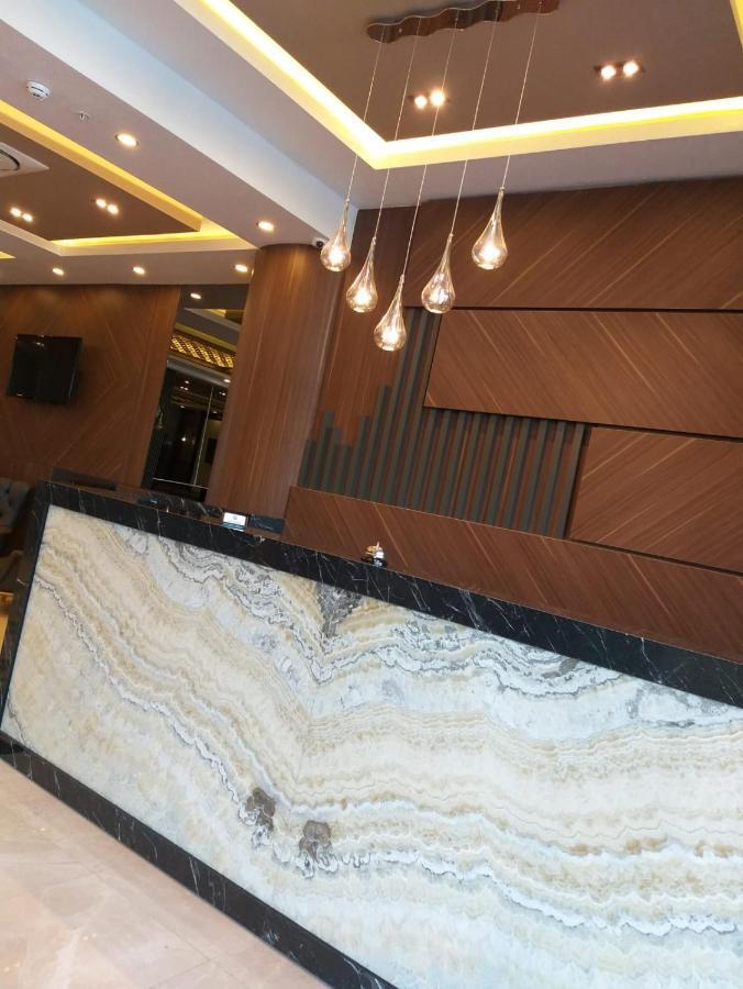 Ema Oeztuerk Thermal Hotel Αφιόν Εξωτερικό φωτογραφία