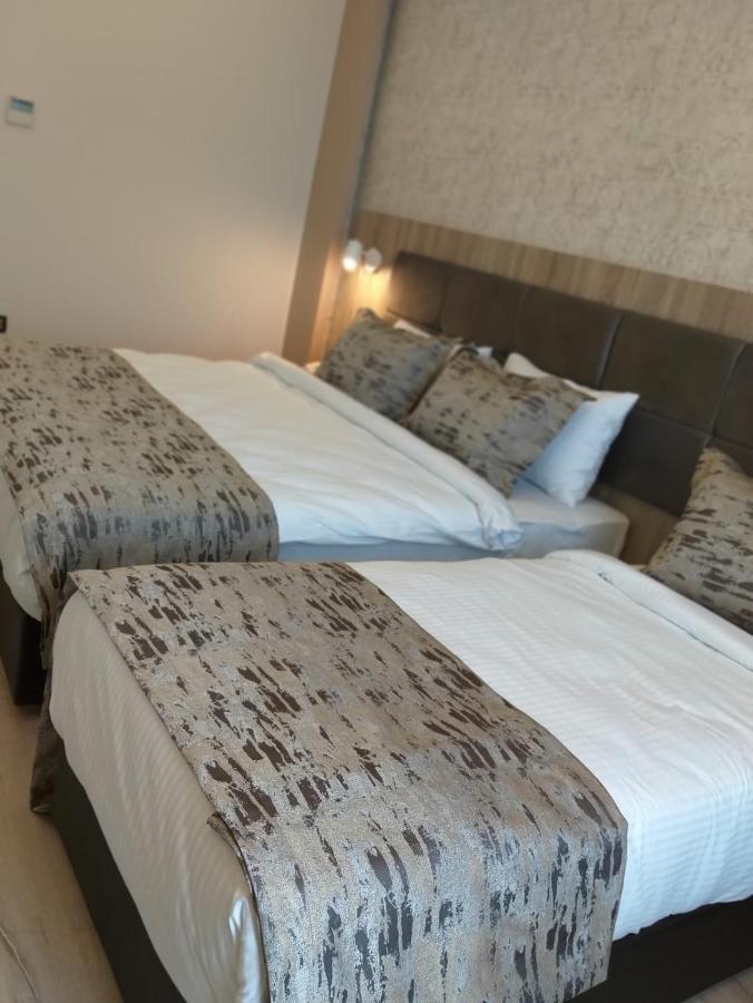 Ema Oeztuerk Thermal Hotel Αφιόν Εξωτερικό φωτογραφία