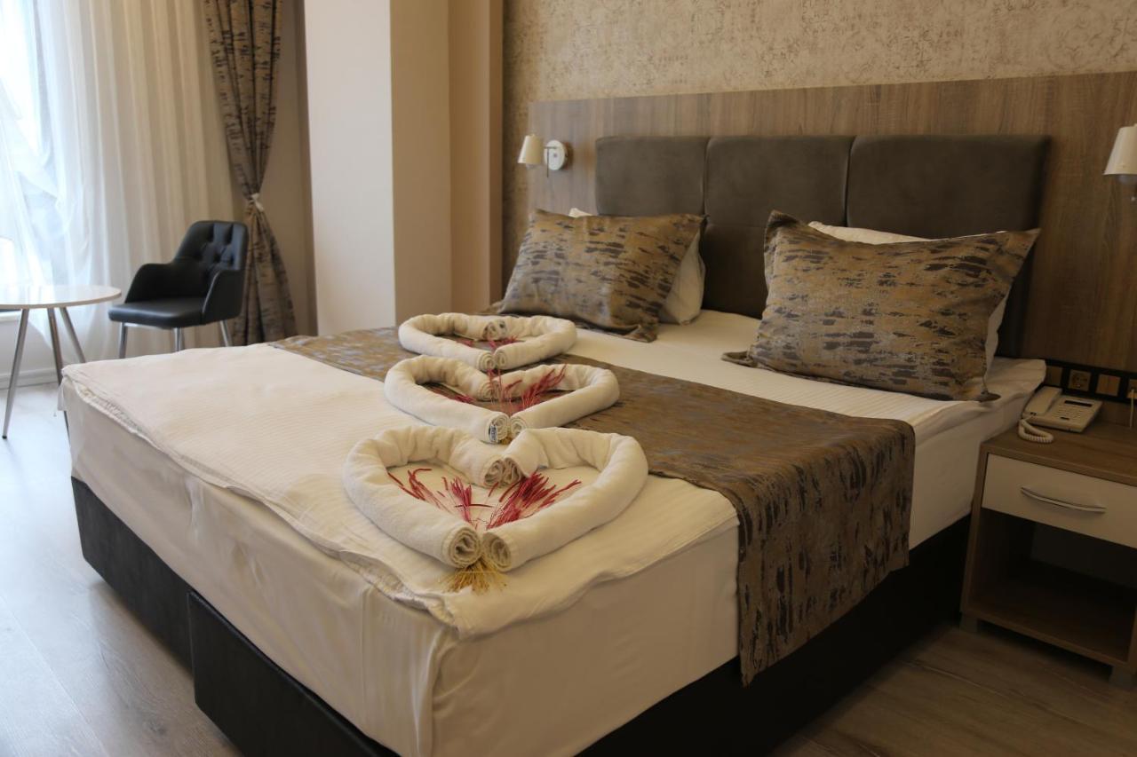 Ema Oeztuerk Thermal Hotel Αφιόν Εξωτερικό φωτογραφία